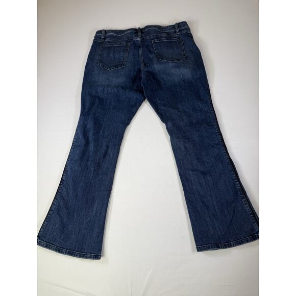 Simply Vera Wang Women's Jeans Size 18S Bootcut Mid Rise Dark Denim Classic - Picture 6 of 6